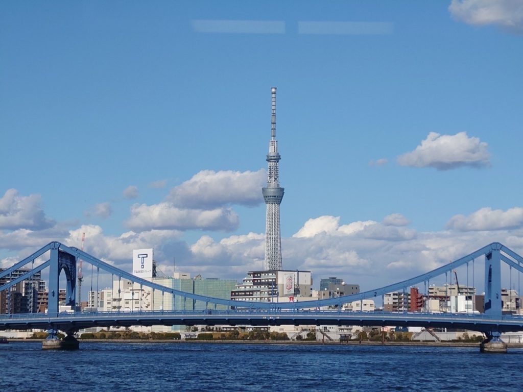 東京