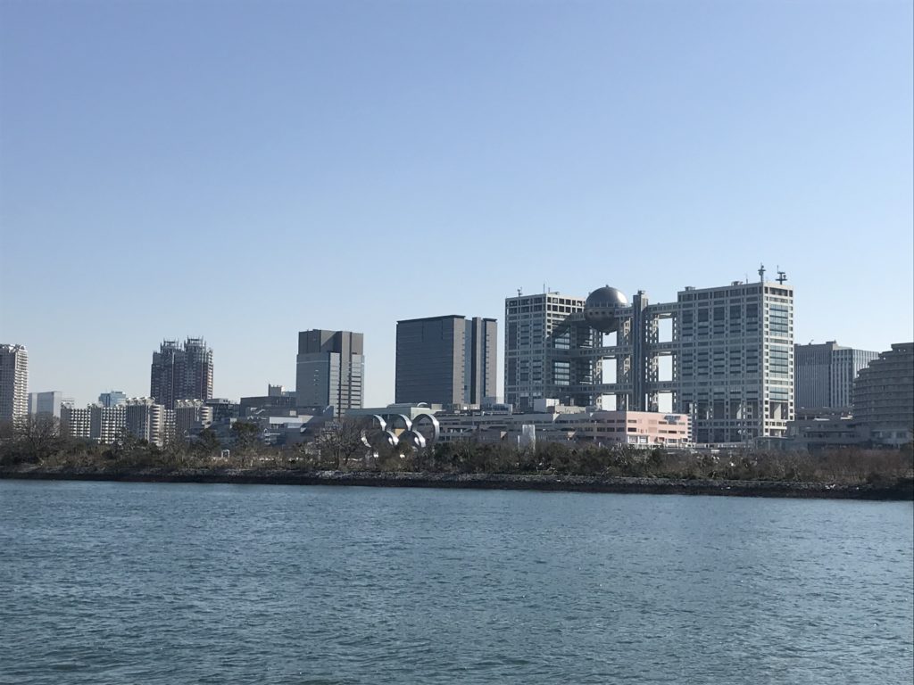 東京